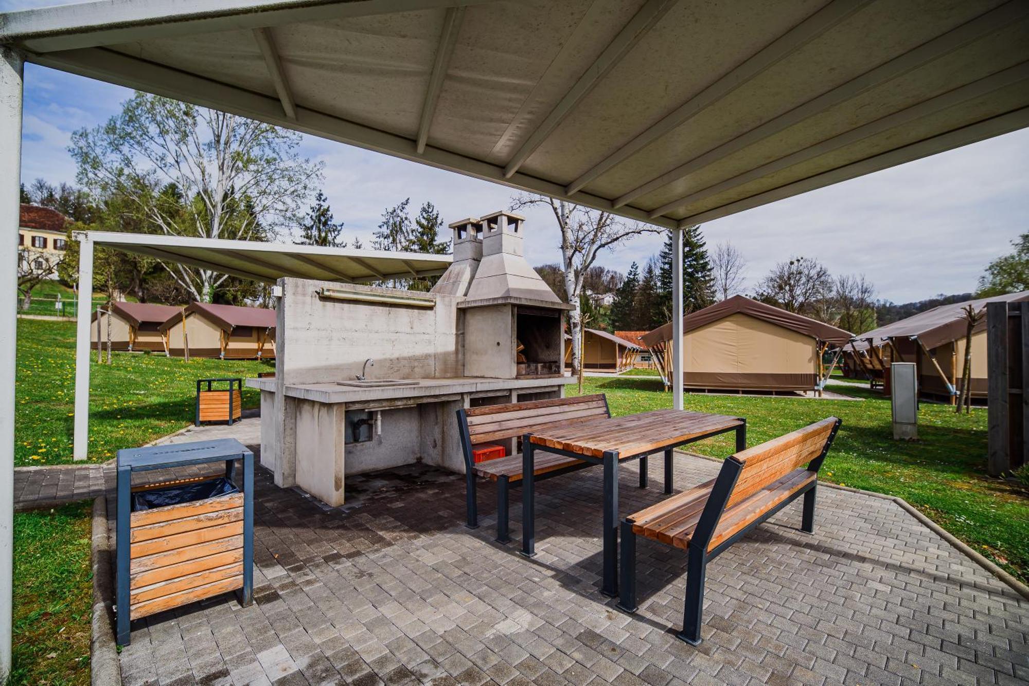 Glamping Tents In Tuhelj With Thermal Riviera Tickets Tuheljske Toplice Zewnętrze zdjęcie